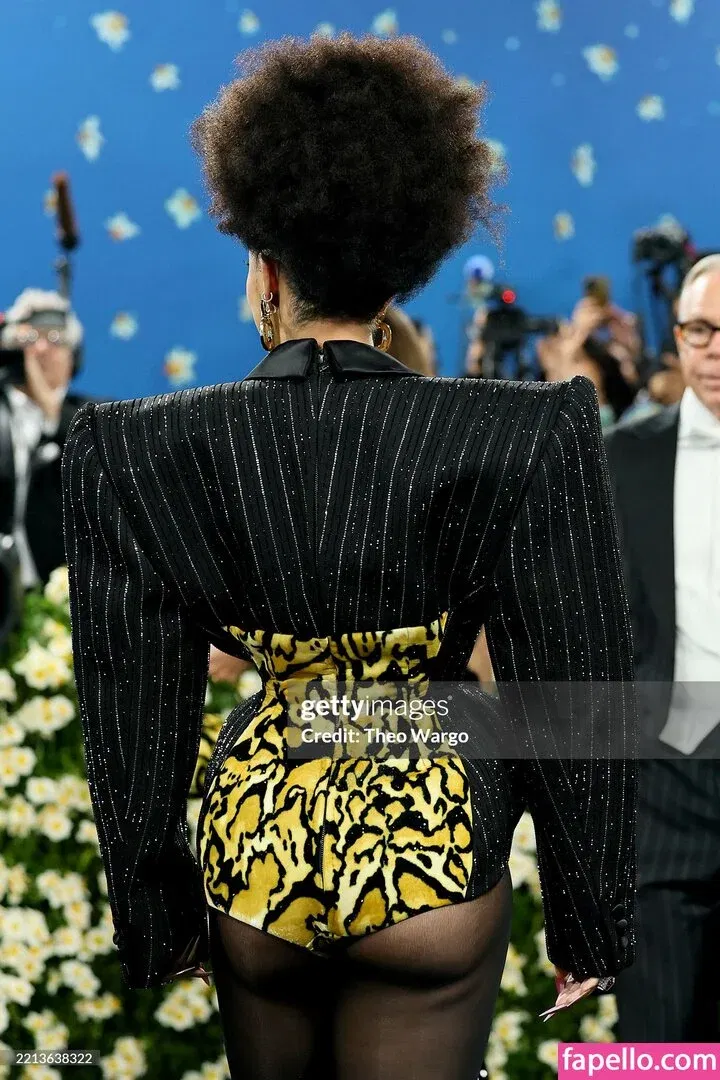 Doja Cat Onlyfans Photo Gallery 