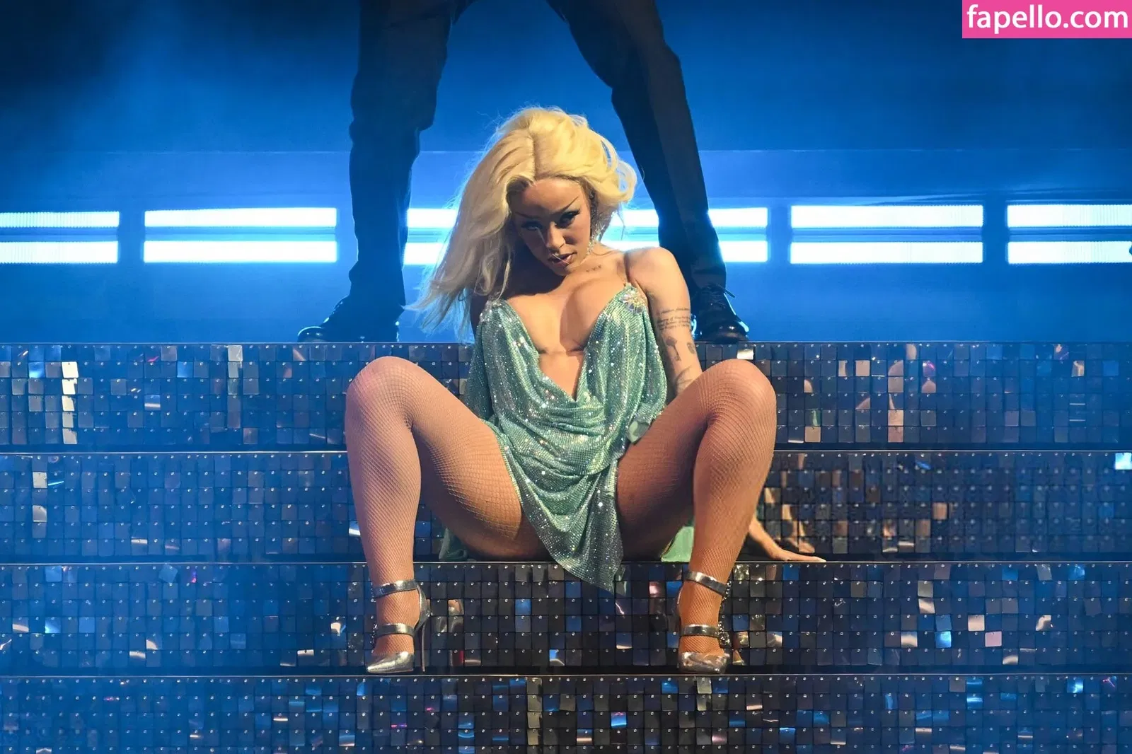 Doja Cat Onlyfans Photo Gallery 