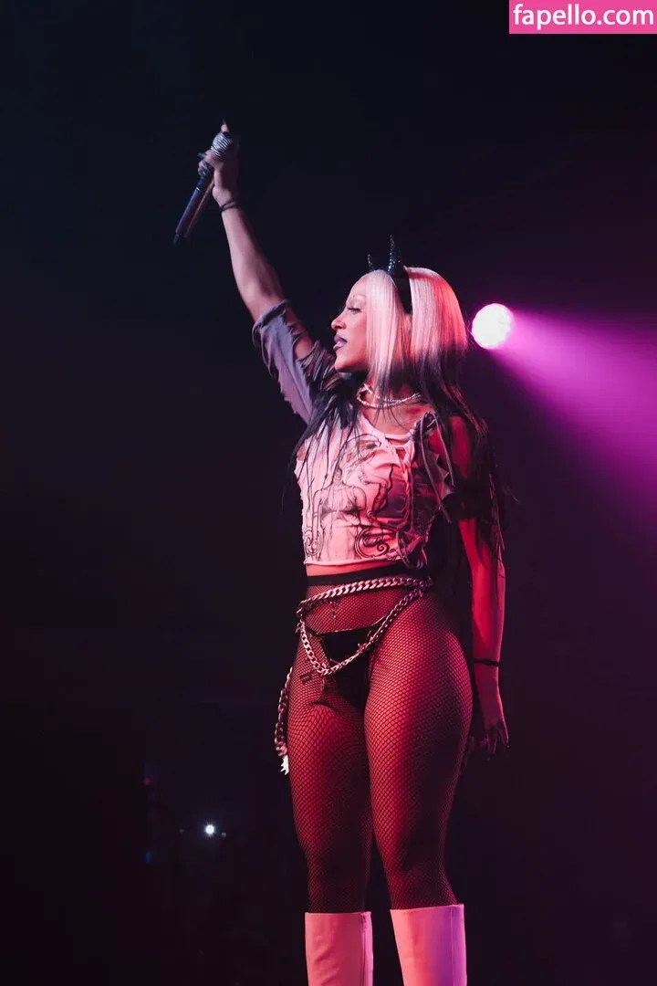 Doja Cat Onlyfans Photo Gallery 