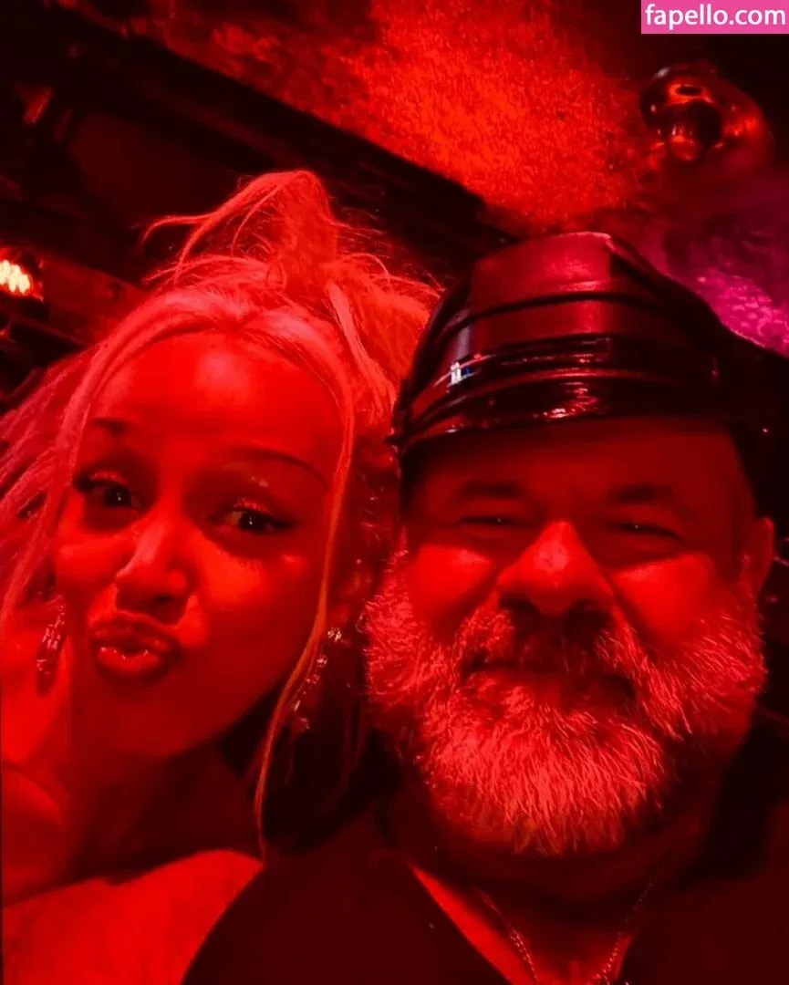 Doja Cat Onlyfans Photo Gallery 