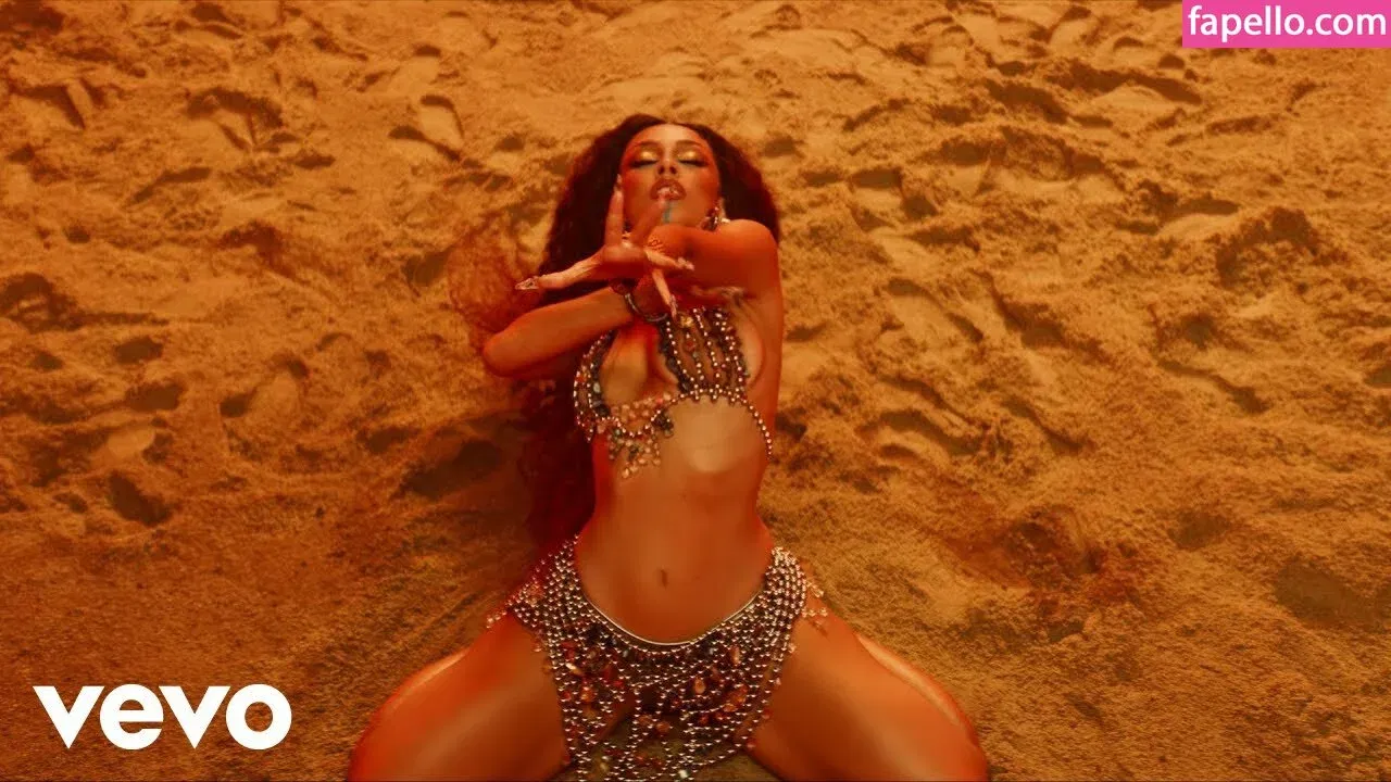 Doja Cat Onlyfans Photo Gallery 