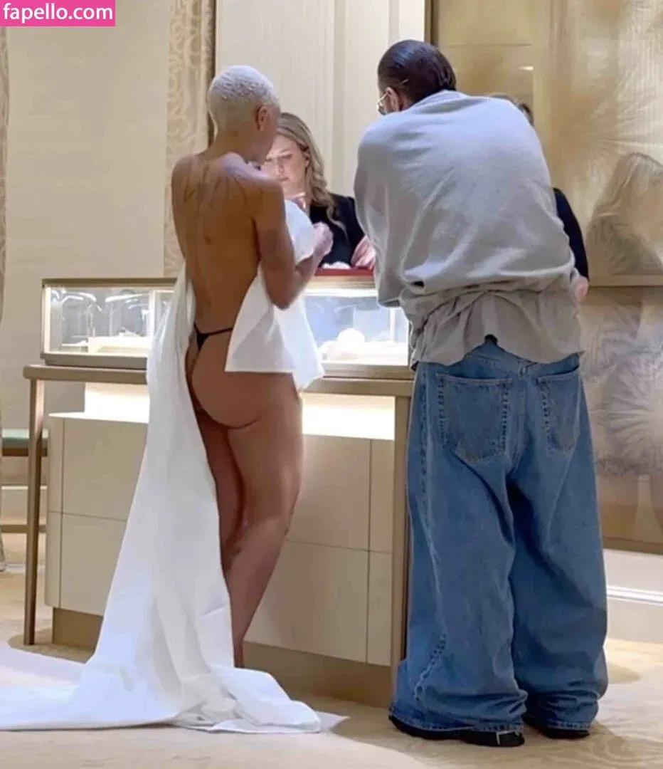 Doja Cat Onlyfans Photo Gallery 