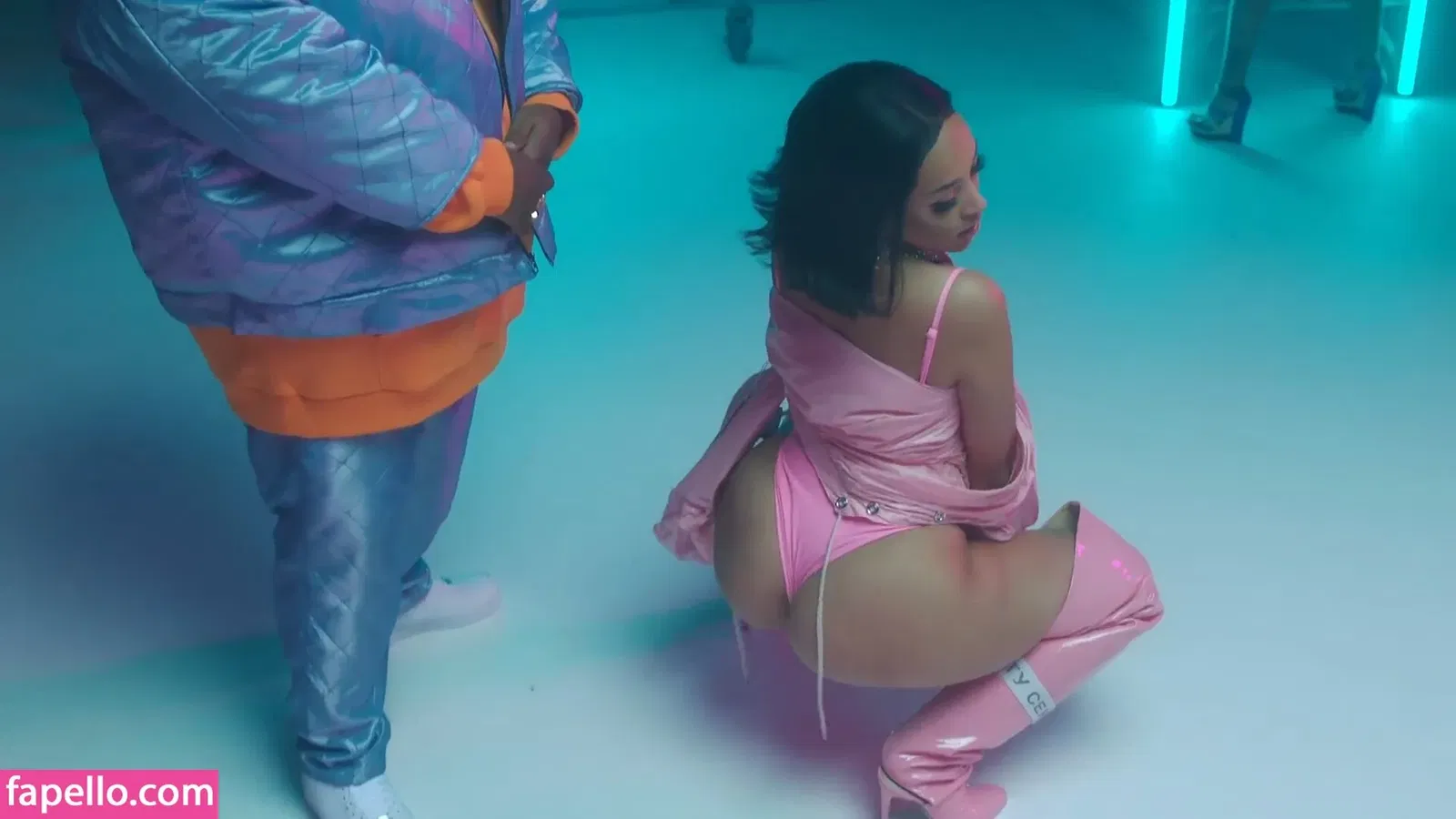 Doja Cat Onlyfans Photo Gallery 