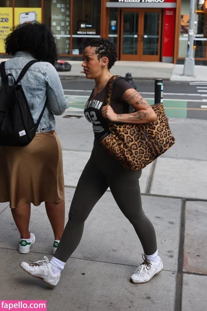 Doja Cat Onlyfans Photo Gallery 