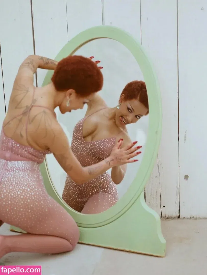 Doja Cat Onlyfans Photo Gallery 