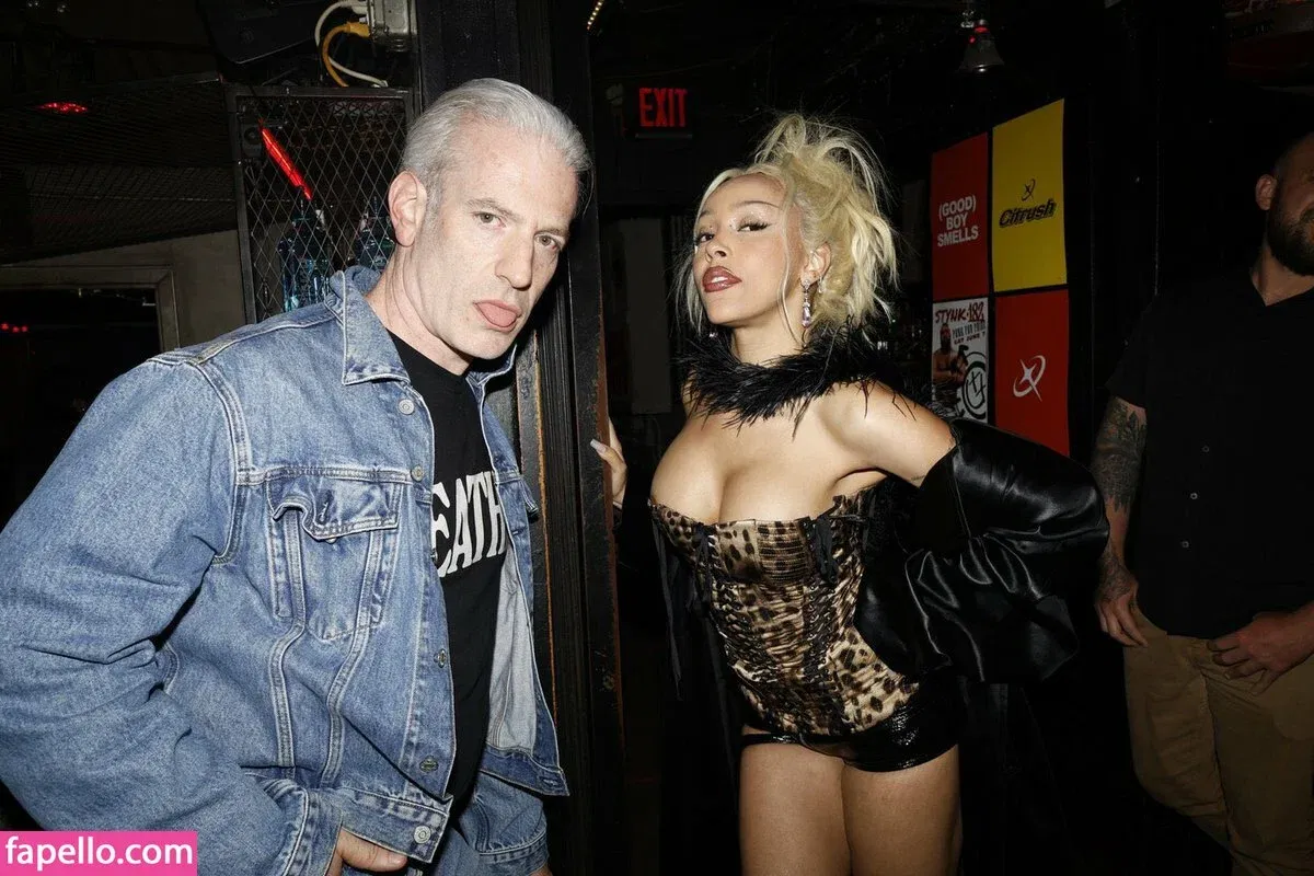 Doja Cat Onlyfans Photo Gallery 