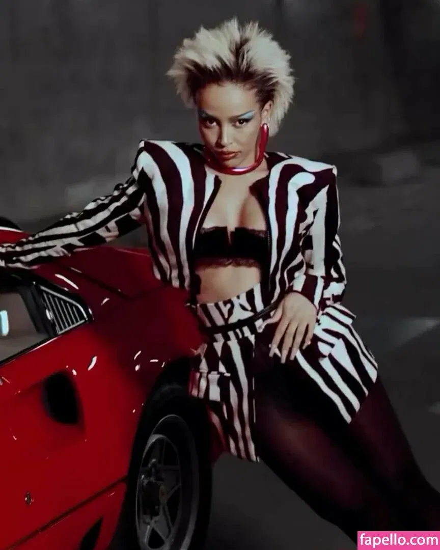 Doja Cat Onlyfans Photo Gallery 