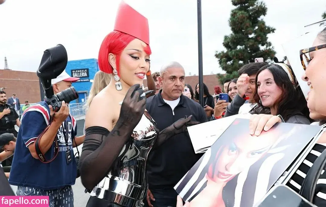 Doja Cat Onlyfans Photo Gallery 