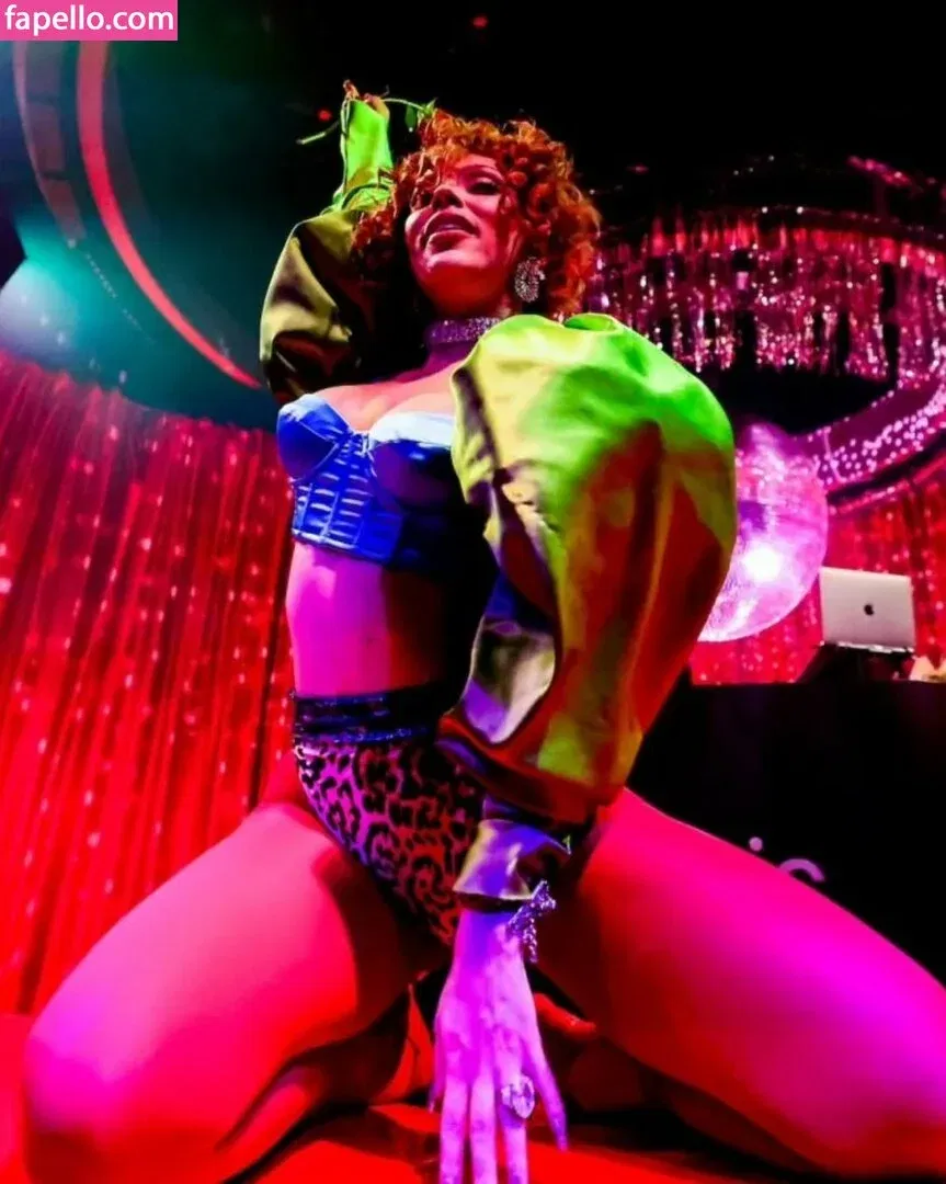 Doja Cat Onlyfans Photo Gallery 