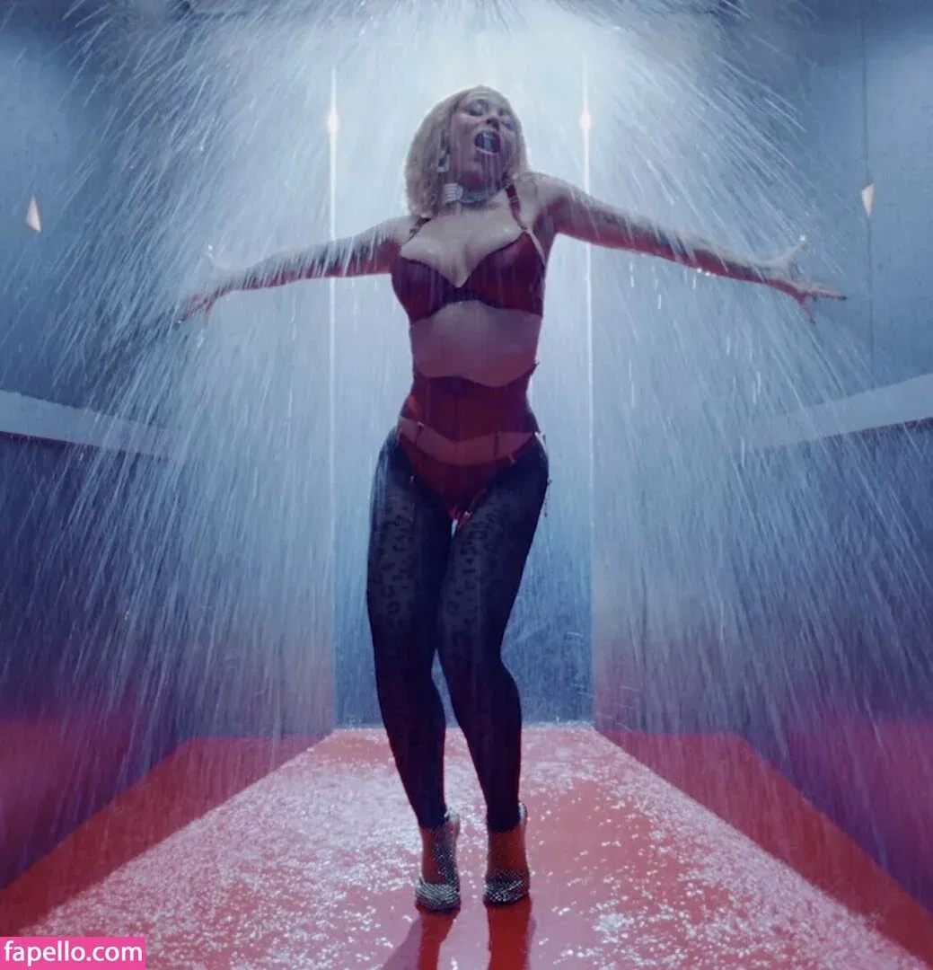 Doja Cat Onlyfans Photo Gallery 