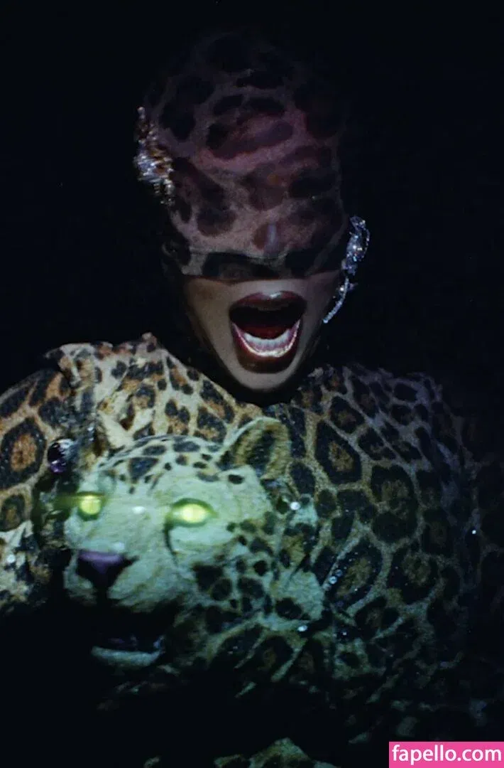 Doja Cat Onlyfans Photo Gallery 