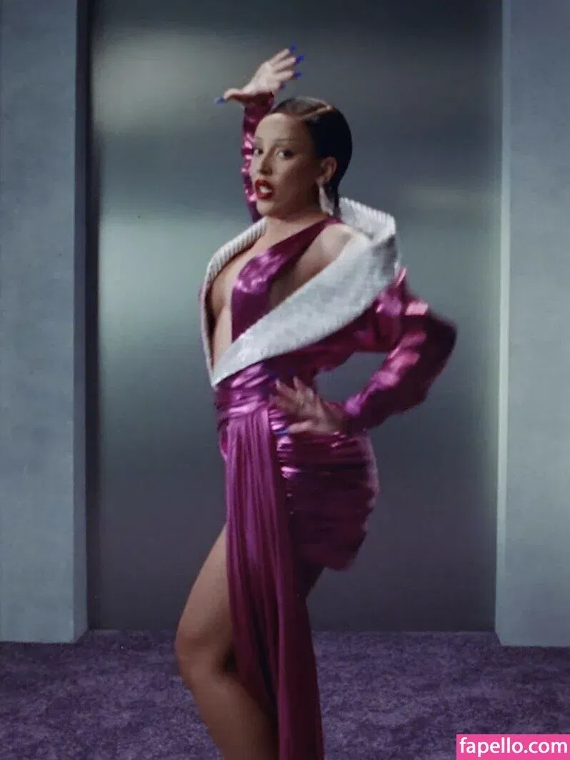 Doja Cat Onlyfans Photo Gallery 