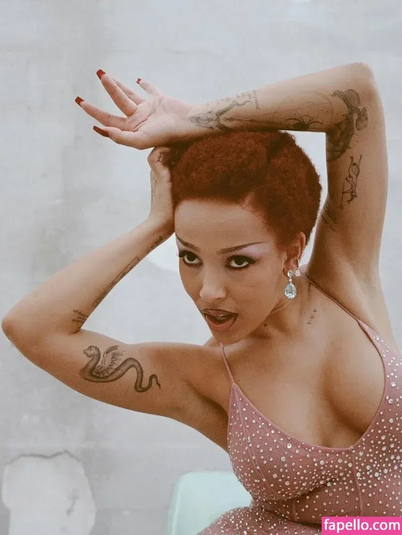 Doja Cat Onlyfans Photo Gallery 
