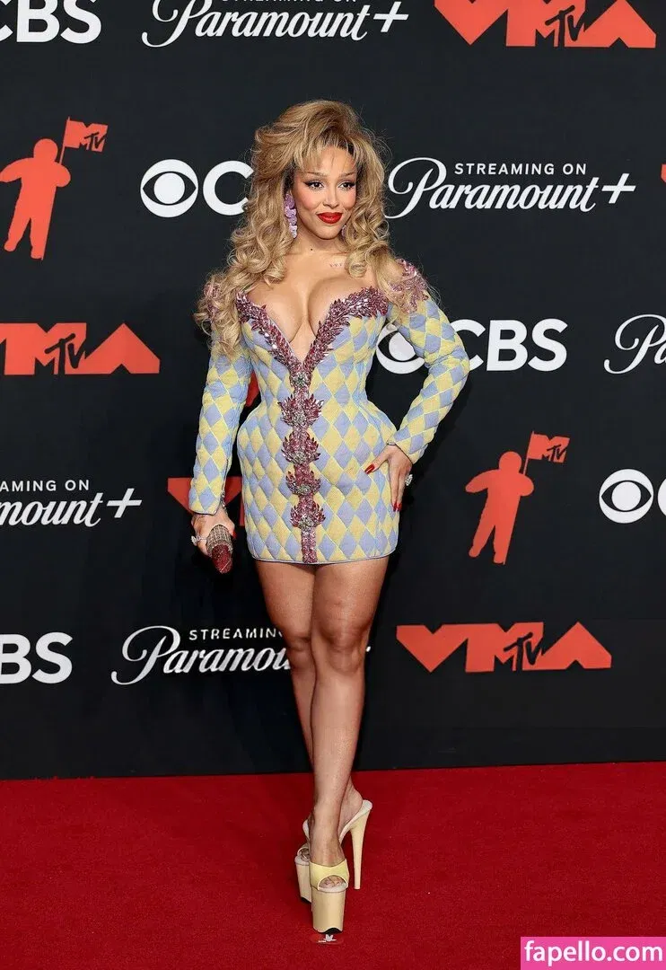 Doja Cat Onlyfans Photo Gallery 