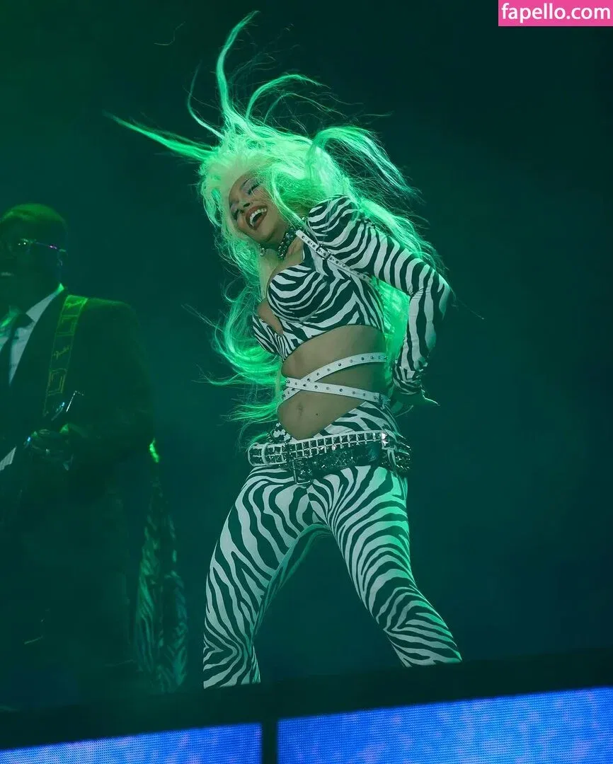 Doja Cat Onlyfans Photo Gallery 