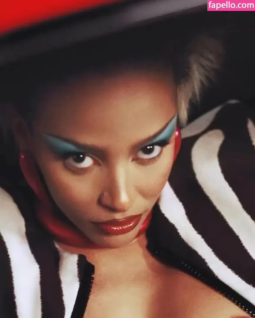 Doja Cat Onlyfans Photo Gallery 