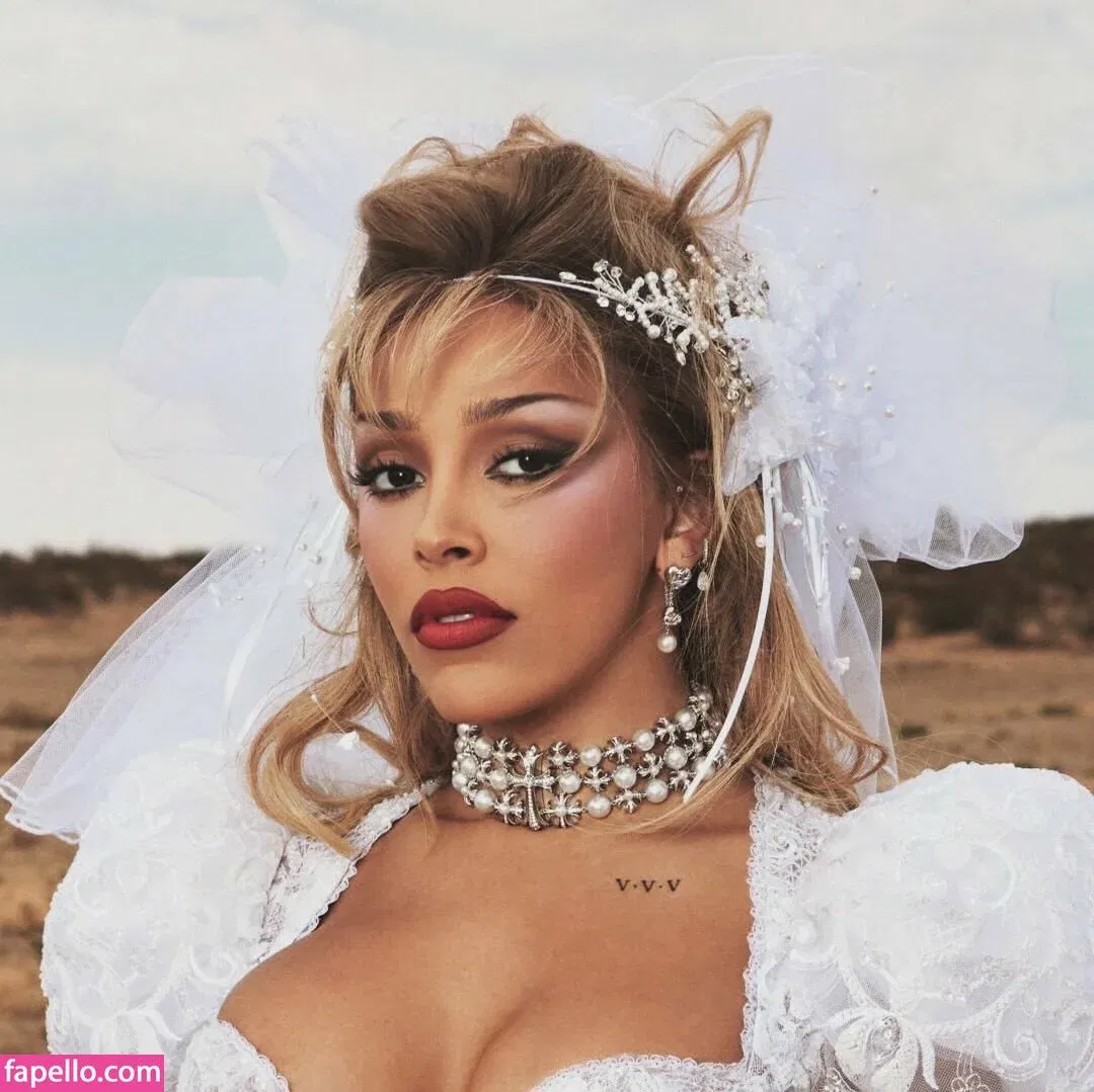 Doja Cat Onlyfans Photo Gallery 