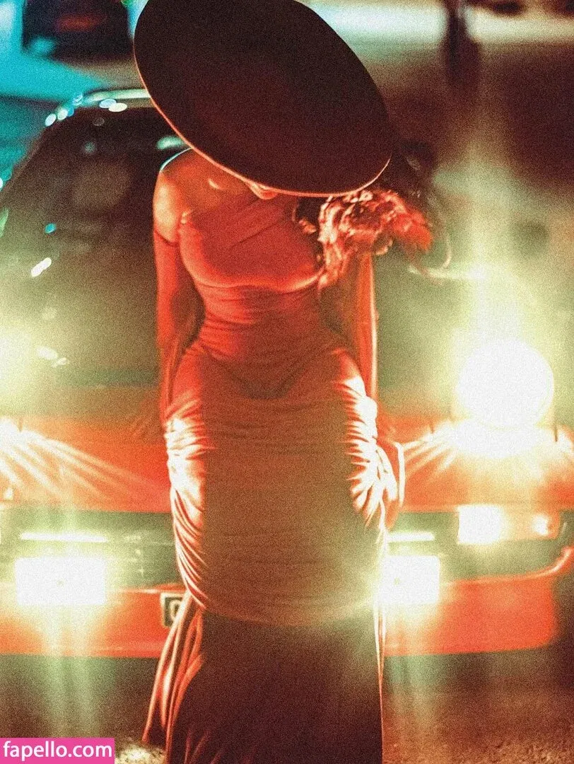 Doja Cat Onlyfans Photo Gallery 