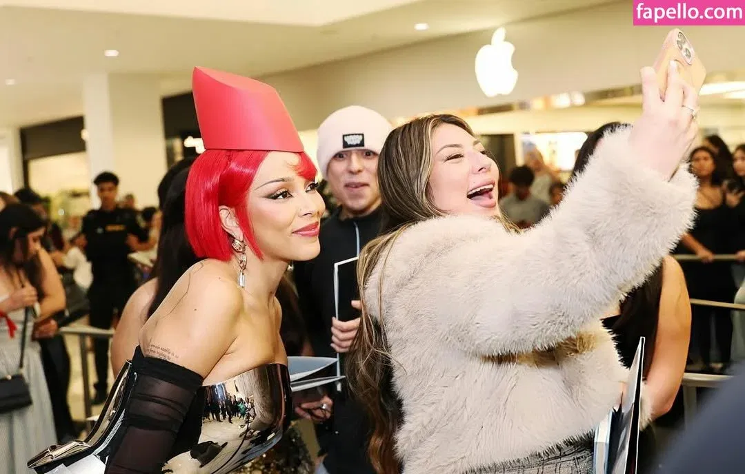 Doja Cat Onlyfans Photo Gallery 