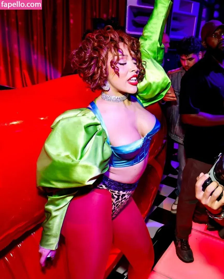 Doja Cat Onlyfans Photo Gallery 