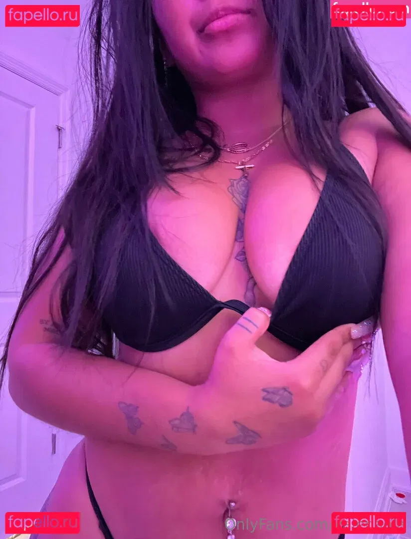 Valentina Paola Onlyfans Photo Gallery 