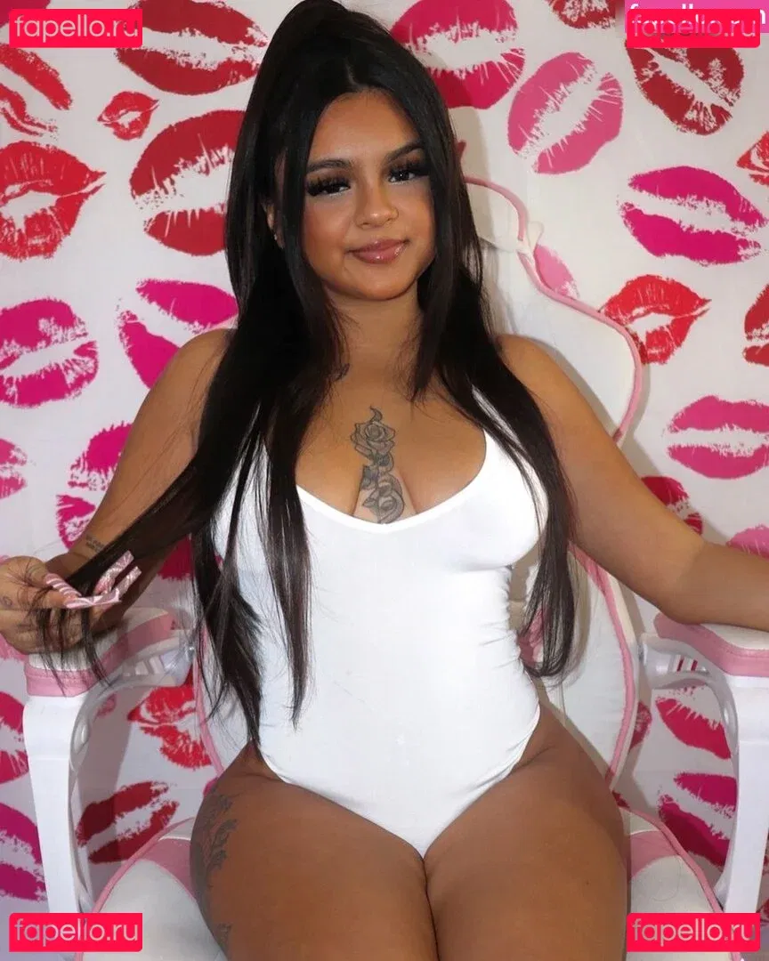 Valentina Paola Onlyfans Photo Gallery 