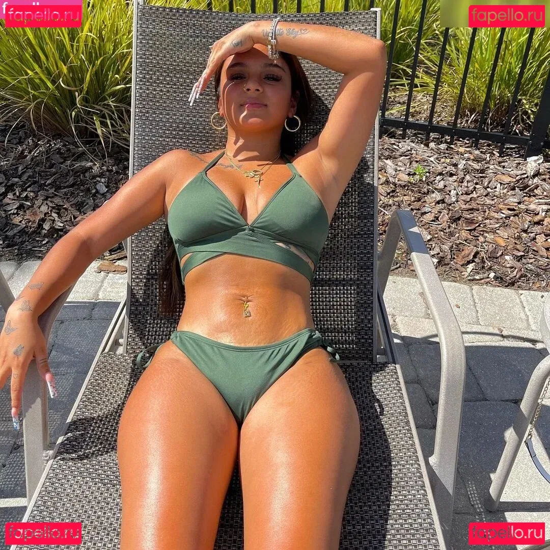 Valentina Paola Onlyfans Photo Gallery 