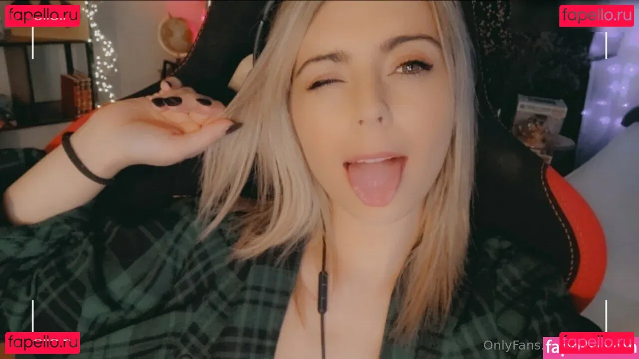 Kimilee / Lisamaus Onlyfans Photo Gallery 