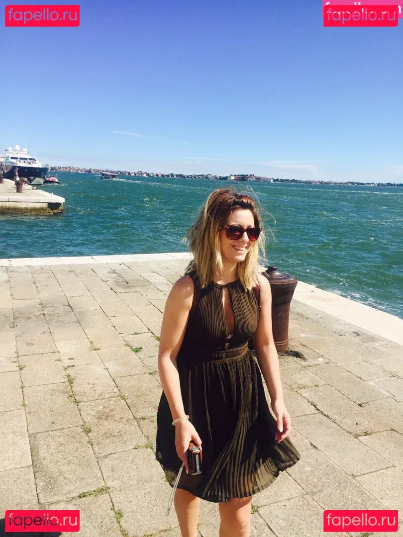 Kimilee / Lisamaus Onlyfans Photo Gallery 