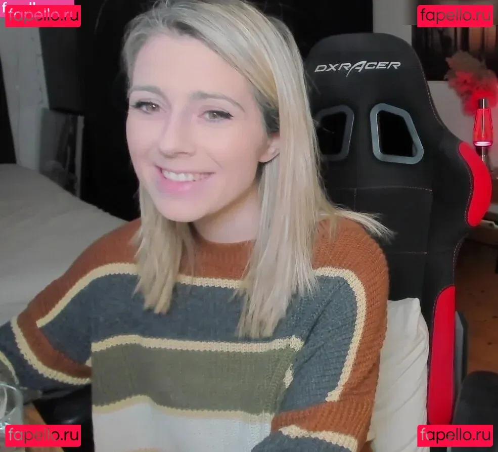 Kimilee / Lisamaus Onlyfans Photo Gallery 