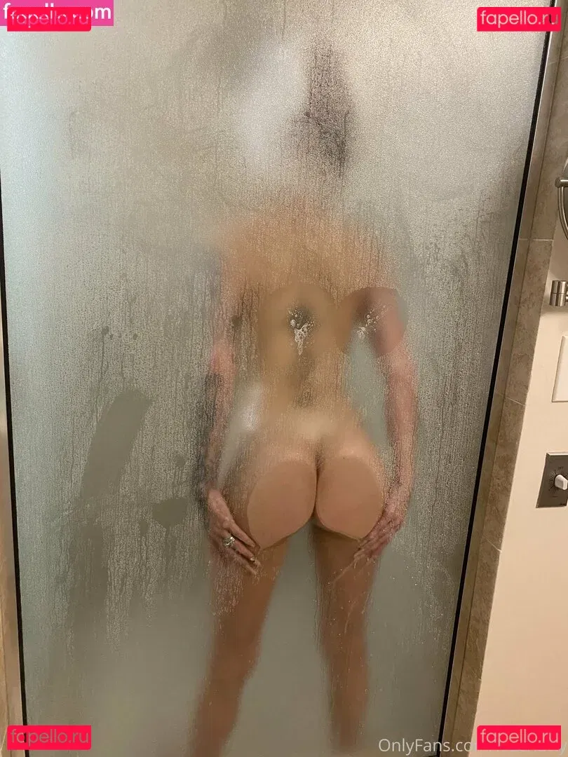 Cumslutnatalie Onlyfans Photo Gallery 