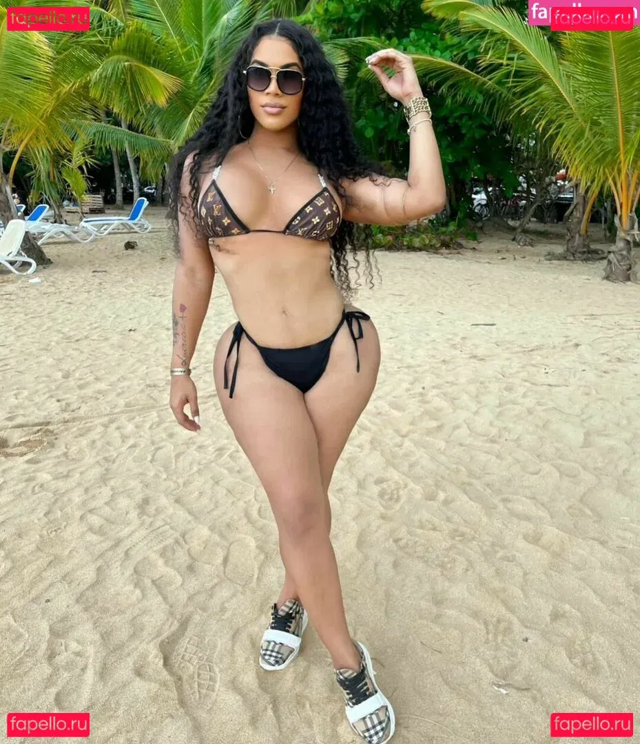 Darlyn Castillo Onlyfans Photo Gallery 
