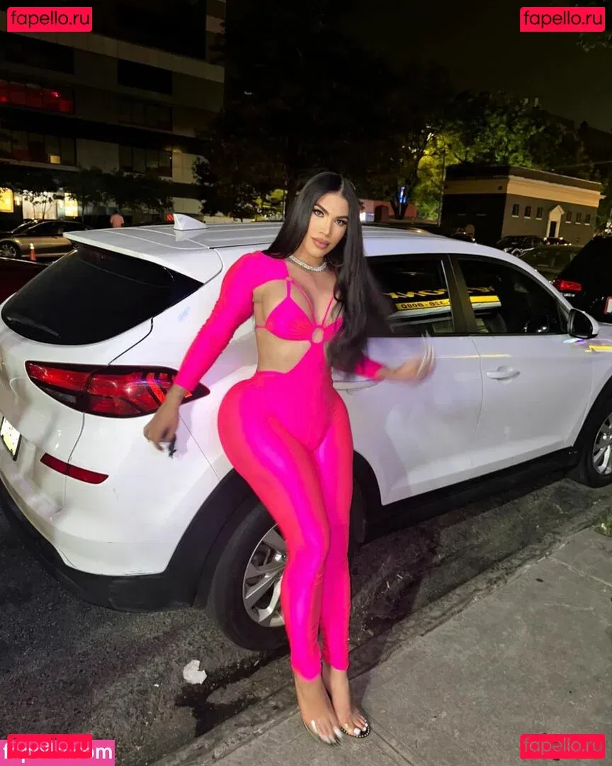 Darlyn Castillo Onlyfans Photo Gallery 