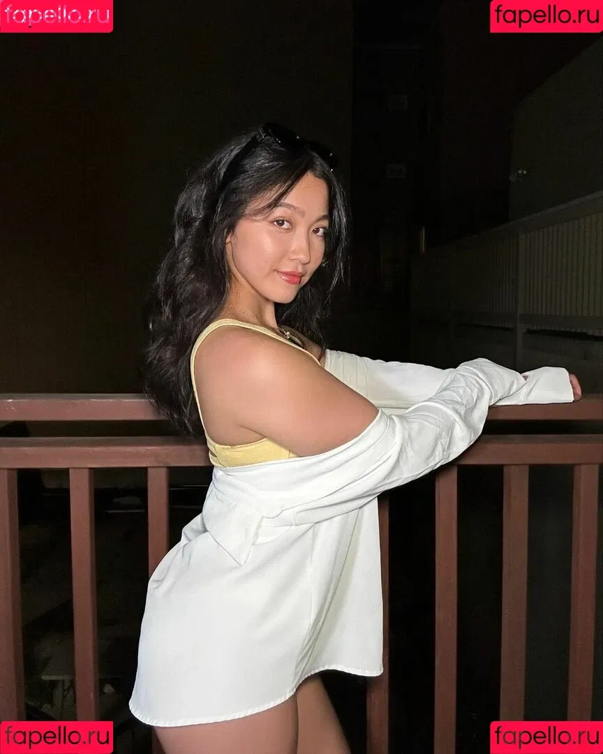 Cloud Crystal ASMR Onlyfans Photo Gallery 