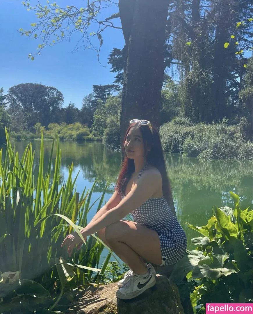 Cloud Crystal ASMR Onlyfans Photo Gallery 