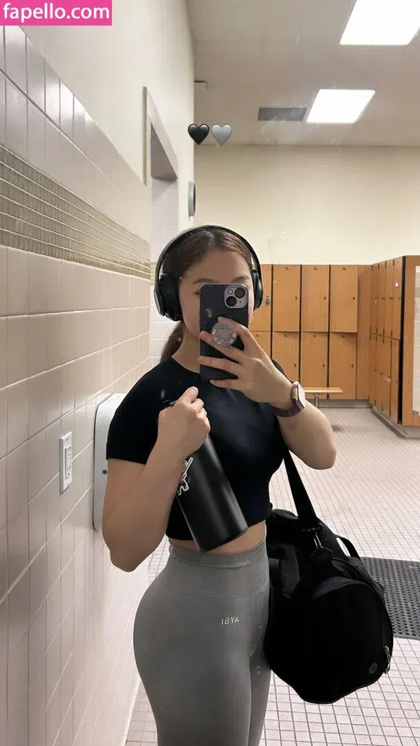 Cloud Crystal ASMR Onlyfans Photo Gallery 