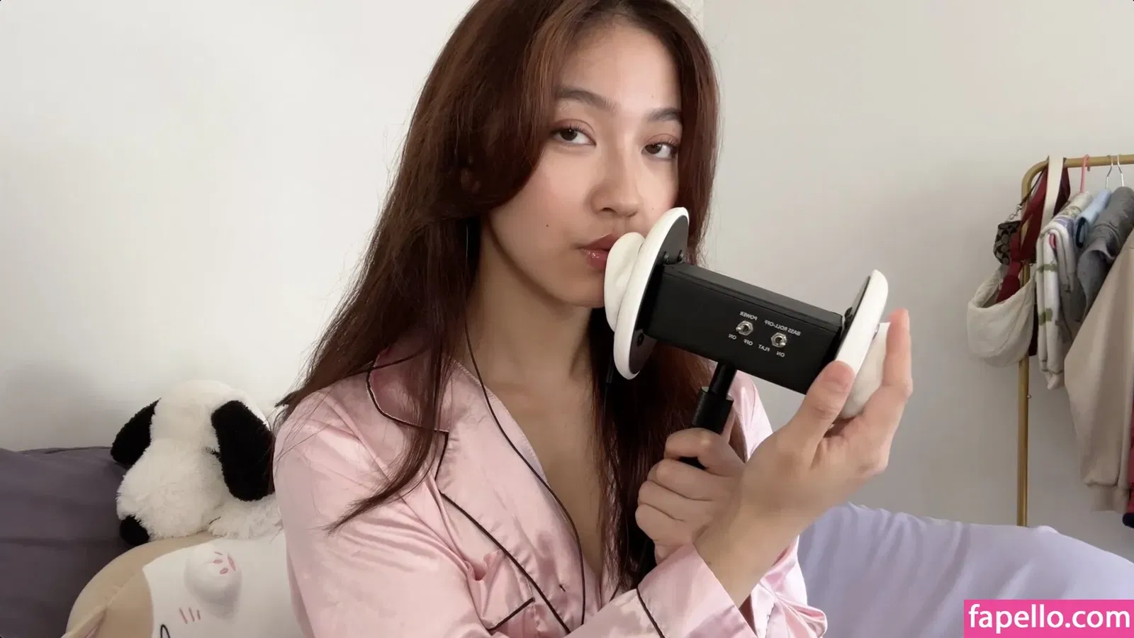 Cloud Crystal ASMR Onlyfans Photo Gallery 