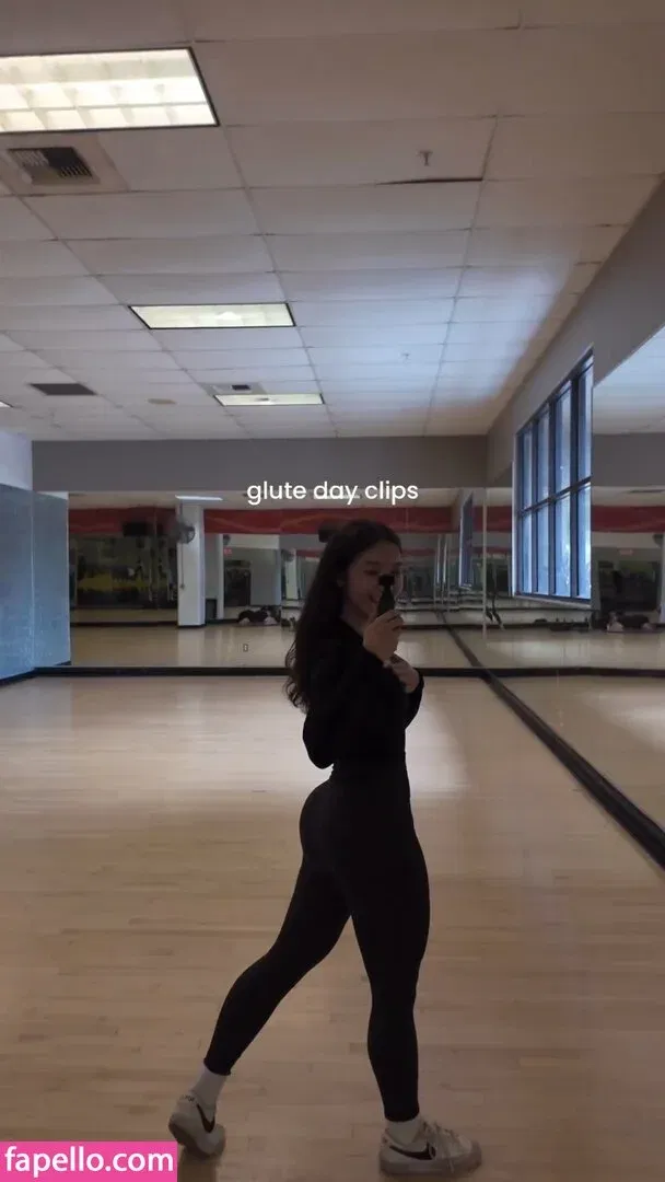 Cloud Crystal ASMR Onlyfans Photo Gallery 