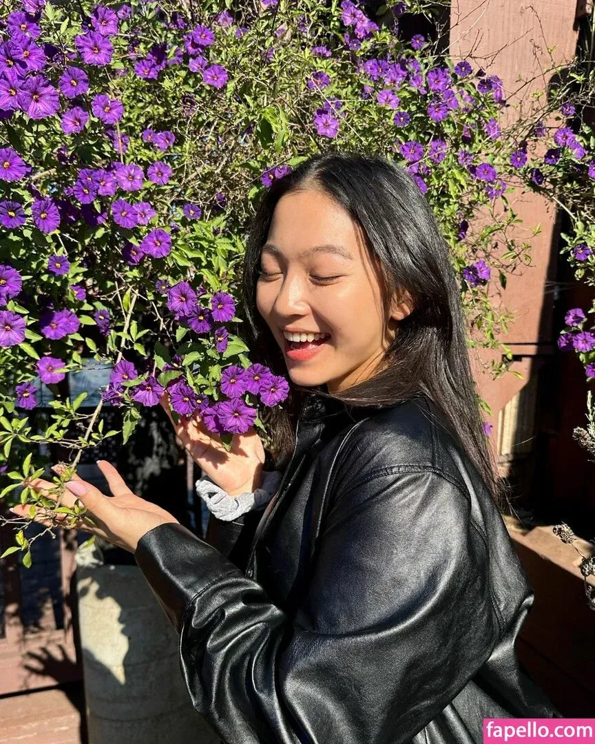 Cloud Crystal ASMR Onlyfans Photo Gallery 