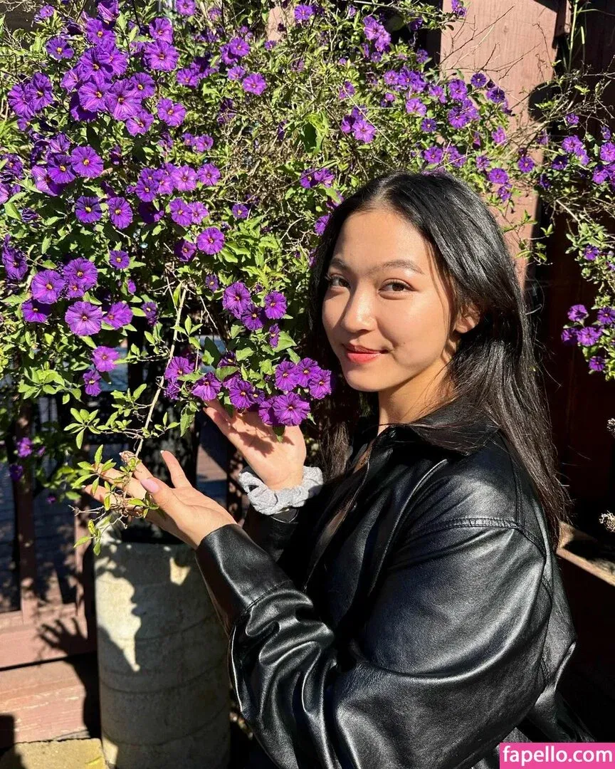 Cloud Crystal ASMR Onlyfans Photo Gallery 