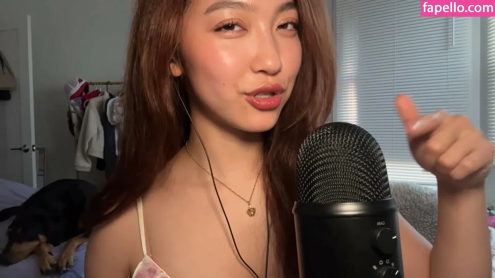 Cloud Crystal ASMR Onlyfans Photo Gallery 