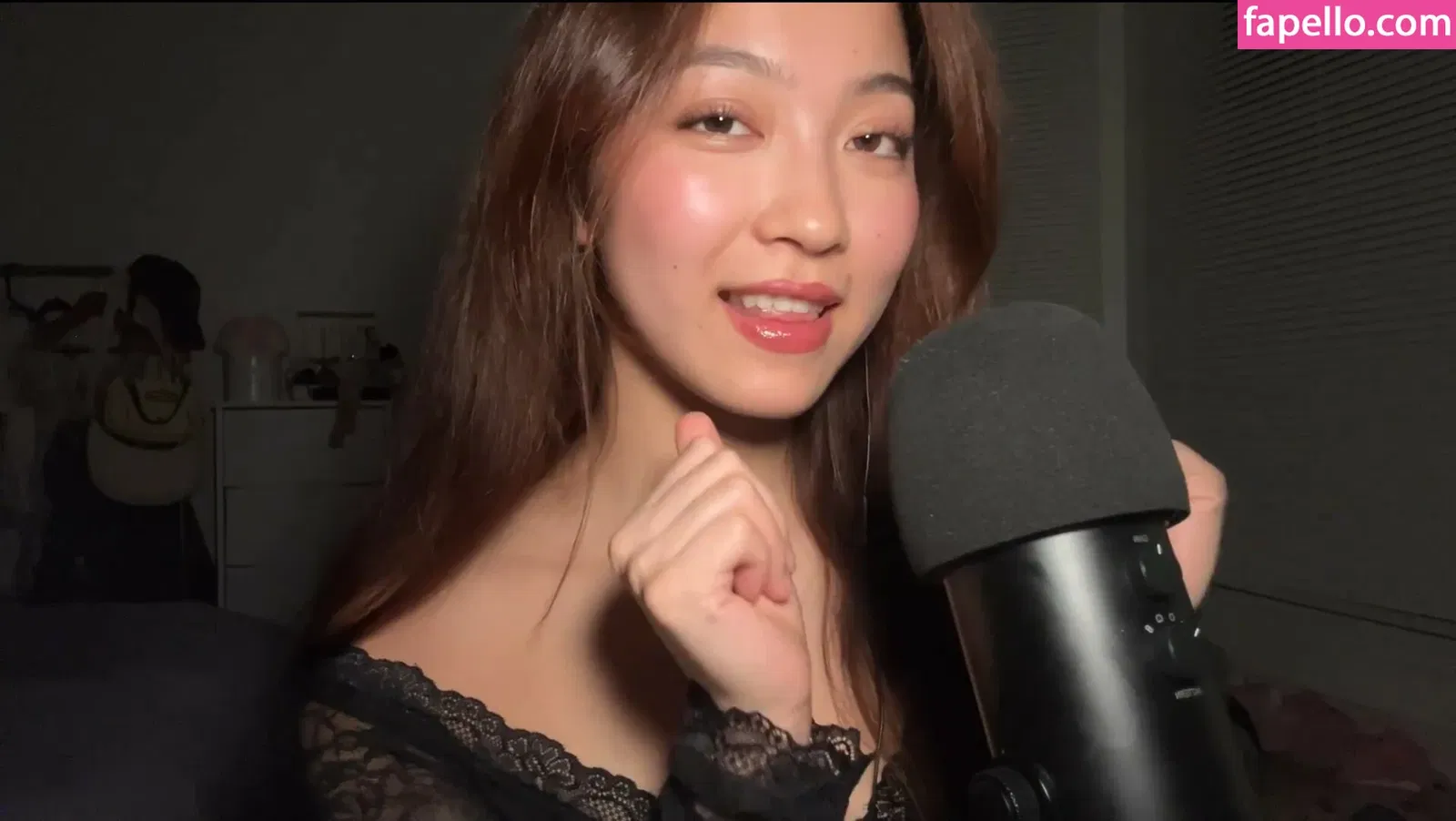 Cloud Crystal ASMR Onlyfans Photo Gallery 