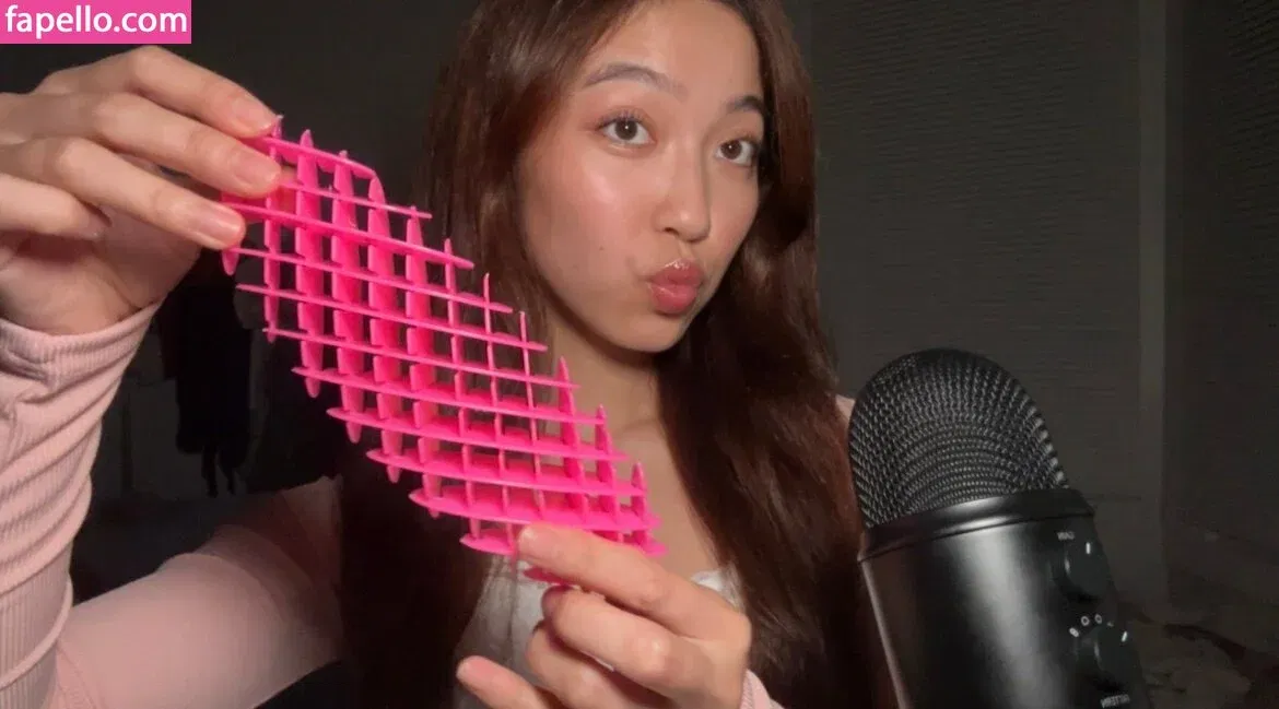 Cloud Crystal ASMR Onlyfans Photo Gallery 