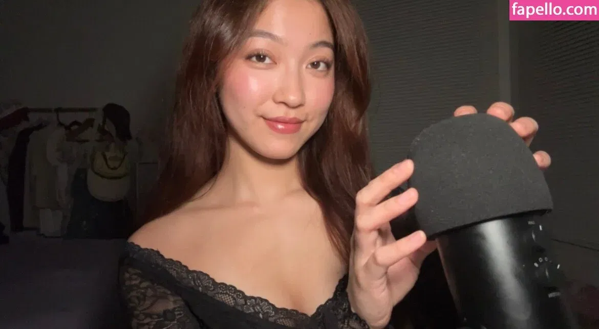 Cloud Crystal ASMR Onlyfans Photo Gallery 