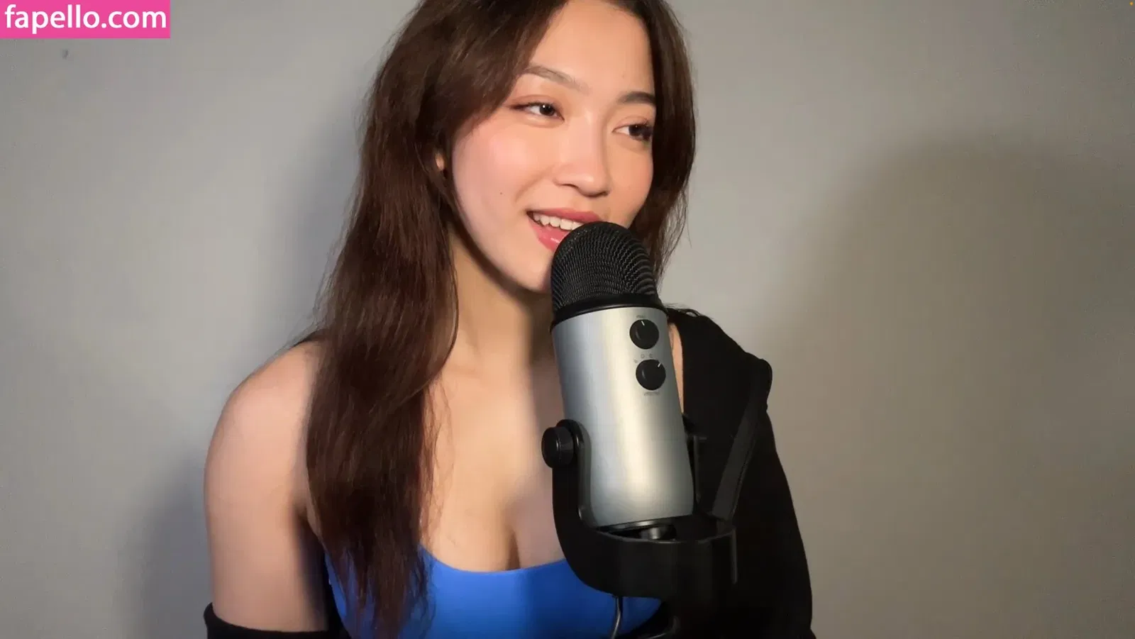 Cloud Crystal ASMR Onlyfans Photo Gallery 
