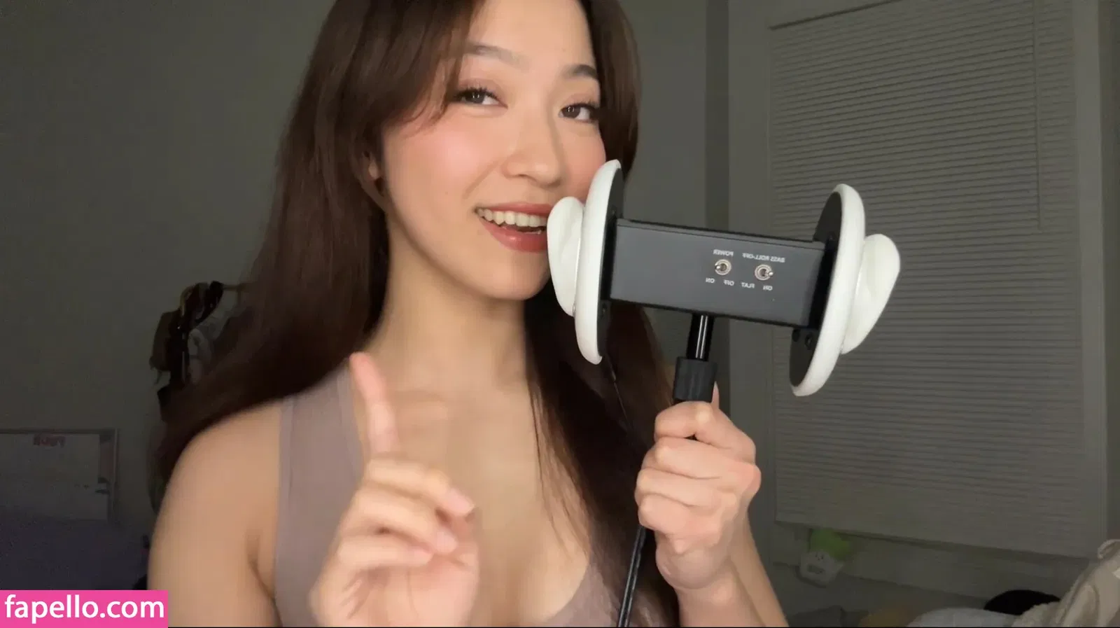 Cloud Crystal ASMR Onlyfans Photo Gallery 