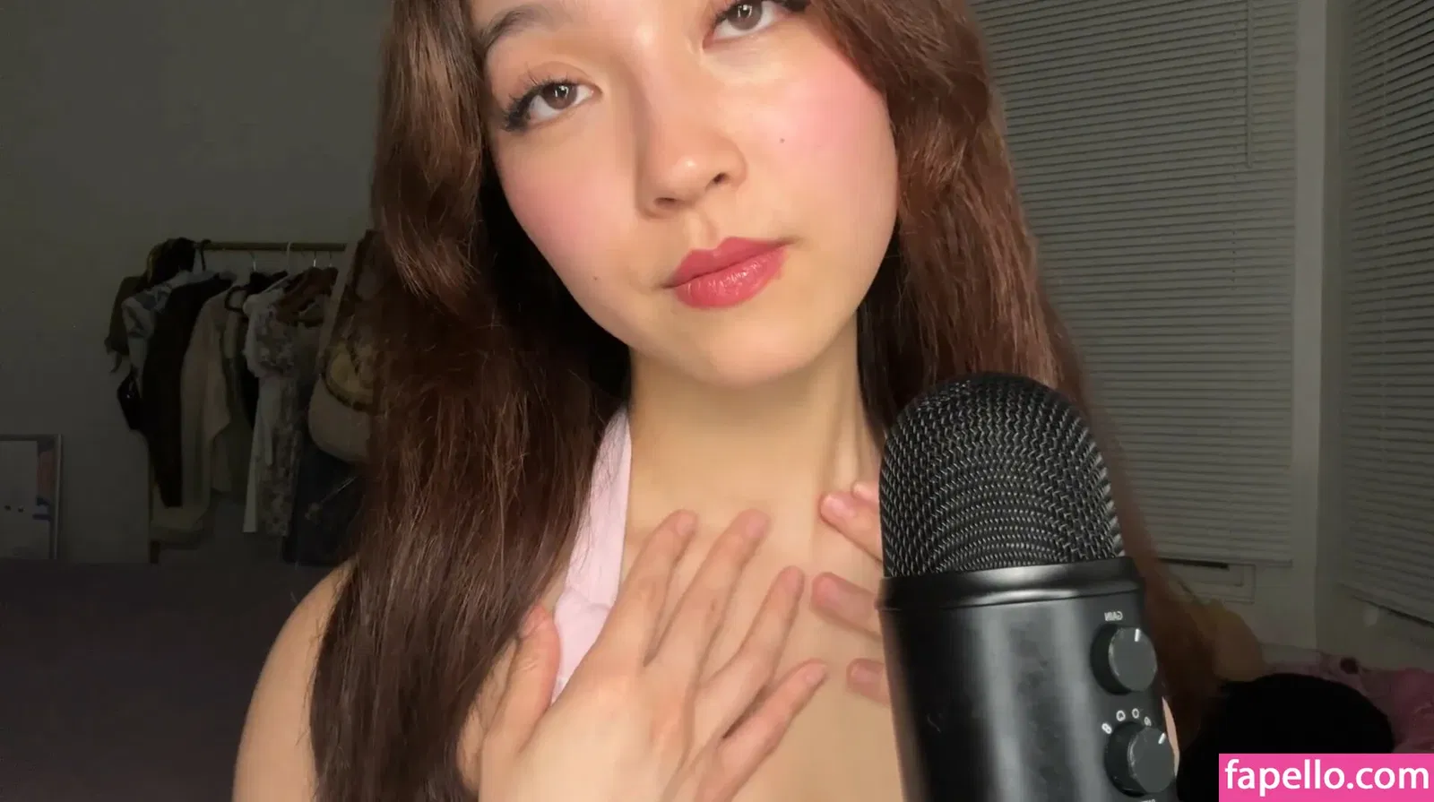 Cloud Crystal ASMR Onlyfans Photo Gallery 
