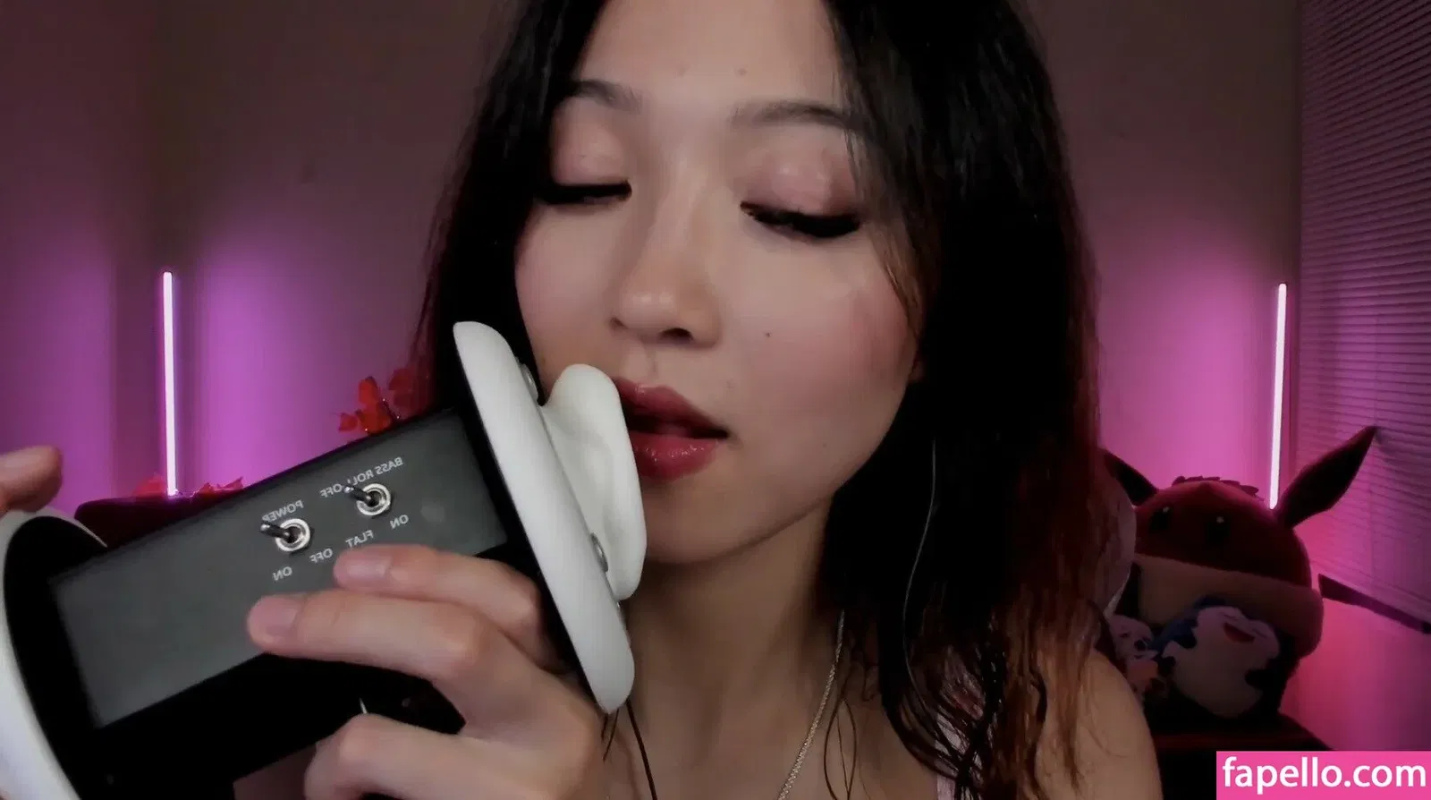 Cloud Crystal ASMR Onlyfans Photo Gallery 