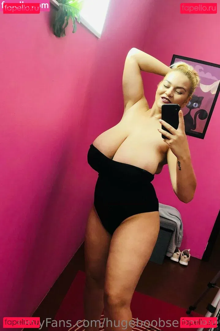 hugeboobserinfree Onlyfans Photo Gallery 