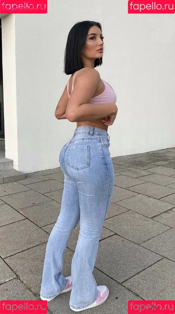 Paula Metzmeier Onlyfans Photo Gallery 